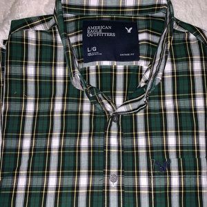 ☘️American Eagle Button Down☘️